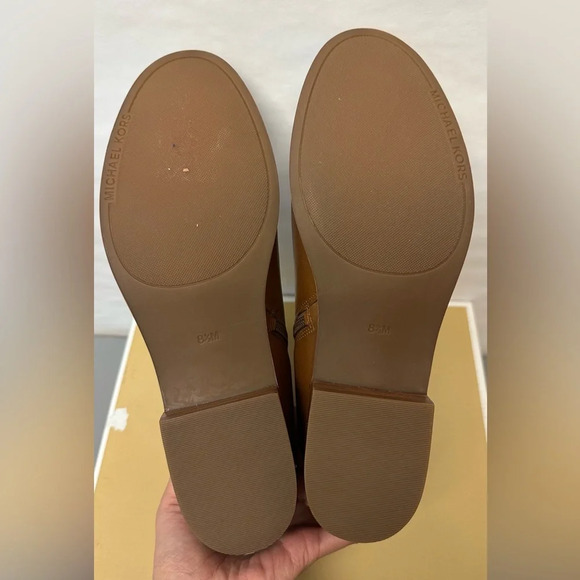 NIB MICHAEL Michael Kors Finley Luggage Flat Bootie Ankle Boots 8.5 - Picture 10 of 14